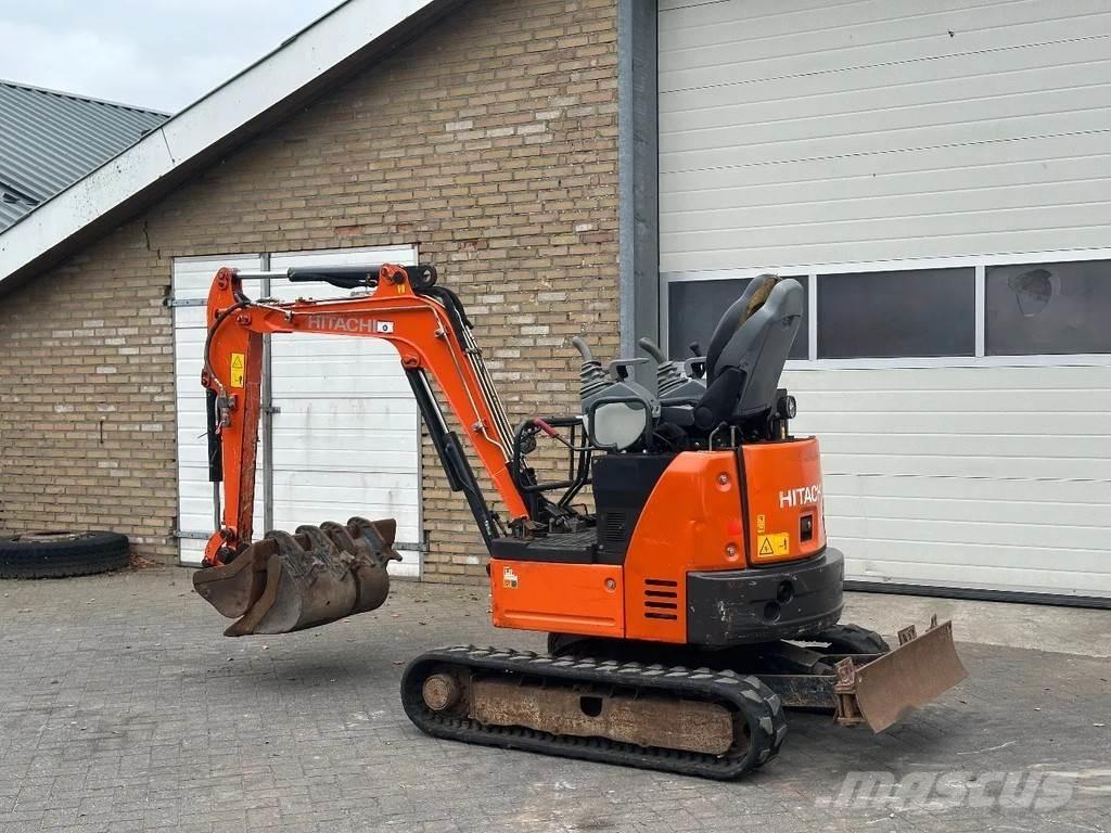 Hitachi ZX19U-6 YR Mini excavadoras < 7t