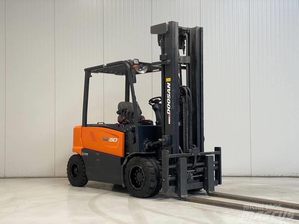 Doosan B50XC-7 Carretillas de horquilla eléctrica