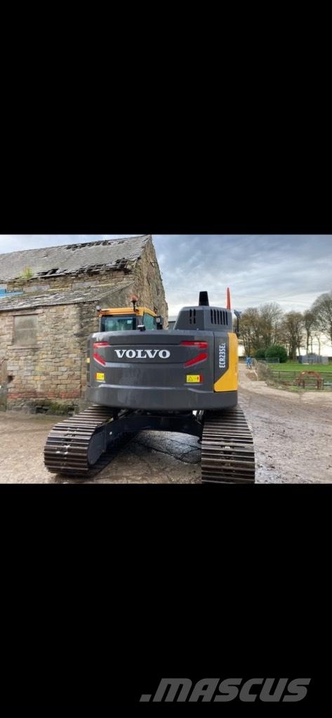 Volvo ECR 235 E Excavadoras de cadenas