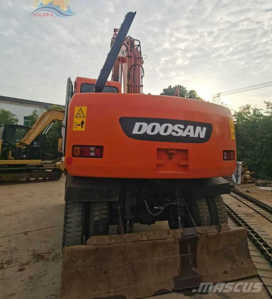 Doosan DH 150 W-7 Excavadoras de ruedas