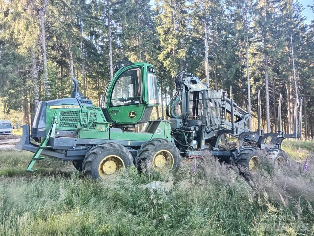 John Deere 1510 G Autocargadoras