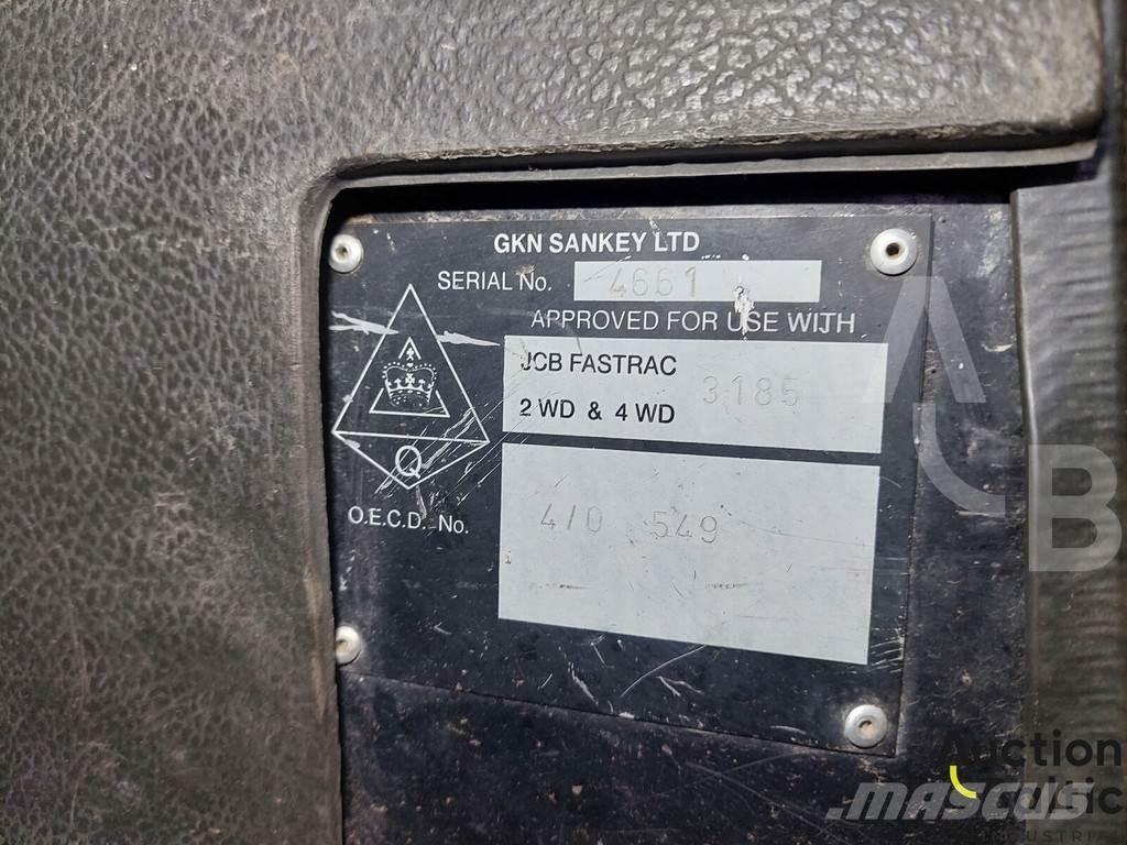 JCB Fastrac 3185 Tractores