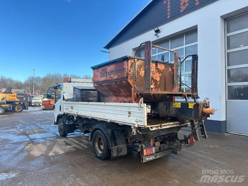 Isuzu N2R 75 D Camiones bañeras basculantes o volquetes