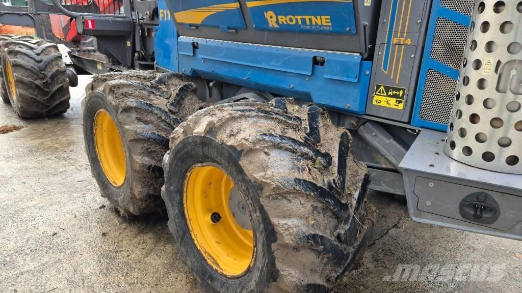 Rottne F11D Autocargadoras