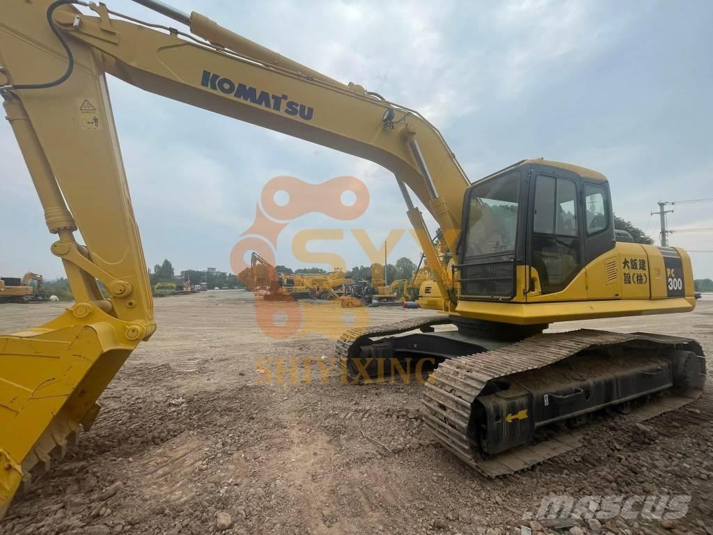 Komatsu PC 300-7 Excavadoras de cadenas