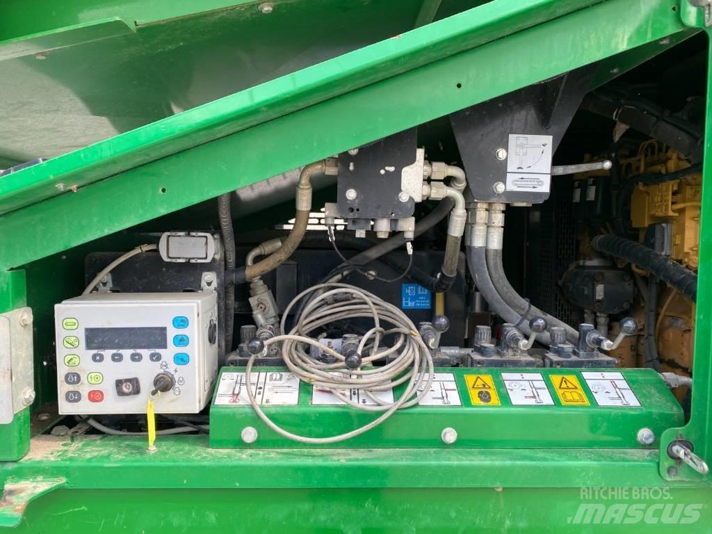 McCloskey R105 Machacadoras