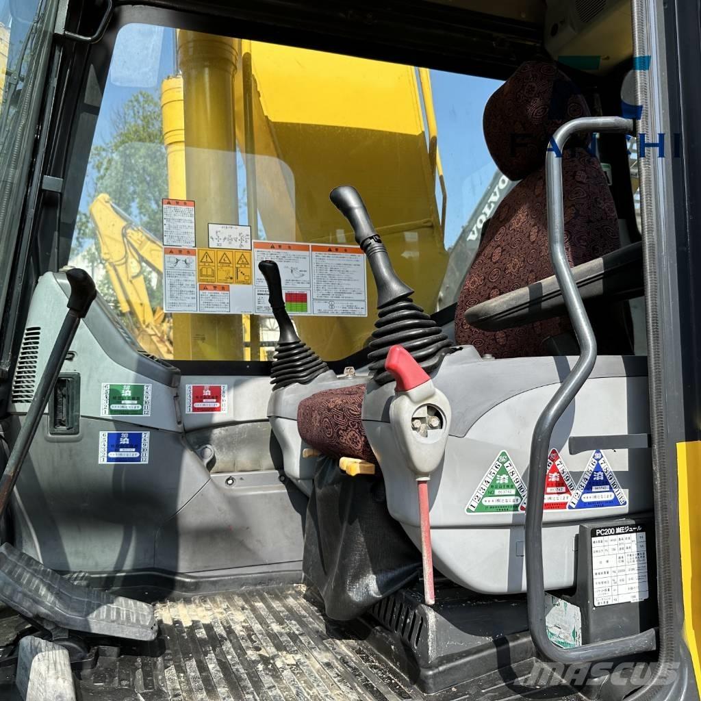 Komatsu PC 200 Excavadoras de cadenas