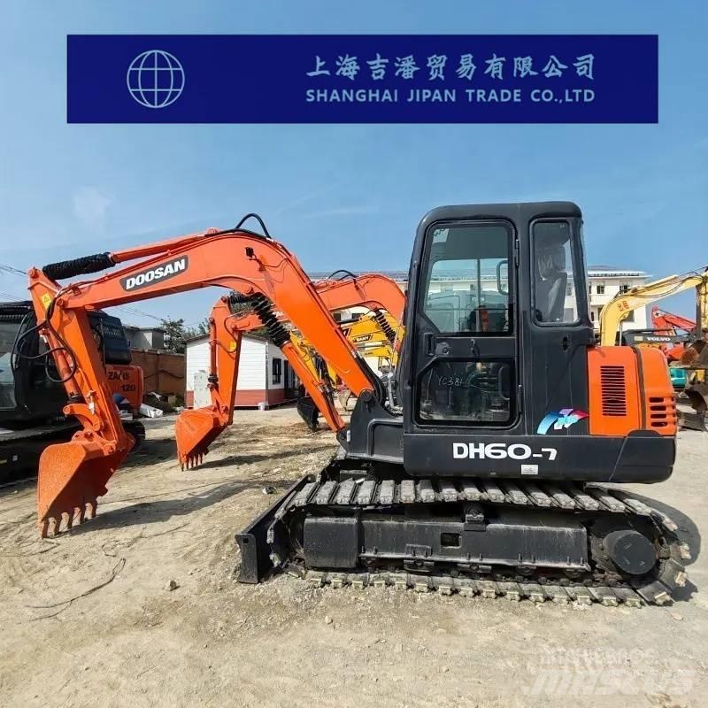 Doosan DH 60-7 Mini excavadoras < 7t