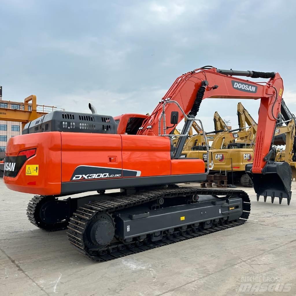 Doosan DX 300LC-9C Excavadoras de cadenas