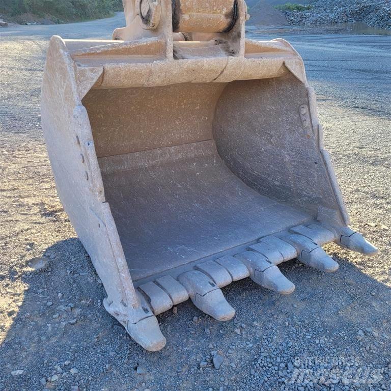 Volvo EC240BLC Excavadoras de cadenas