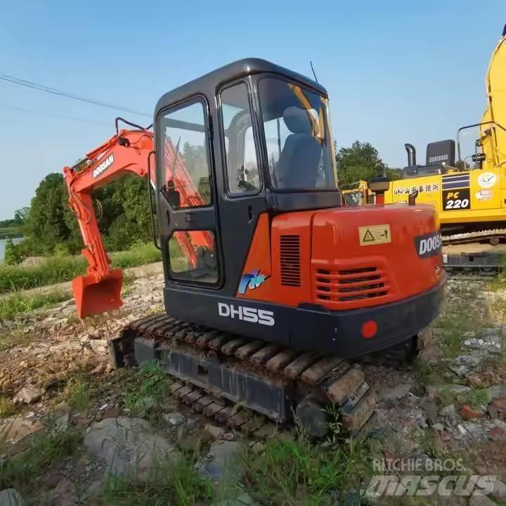 Doosan DH 55 Mini excavadoras < 7t