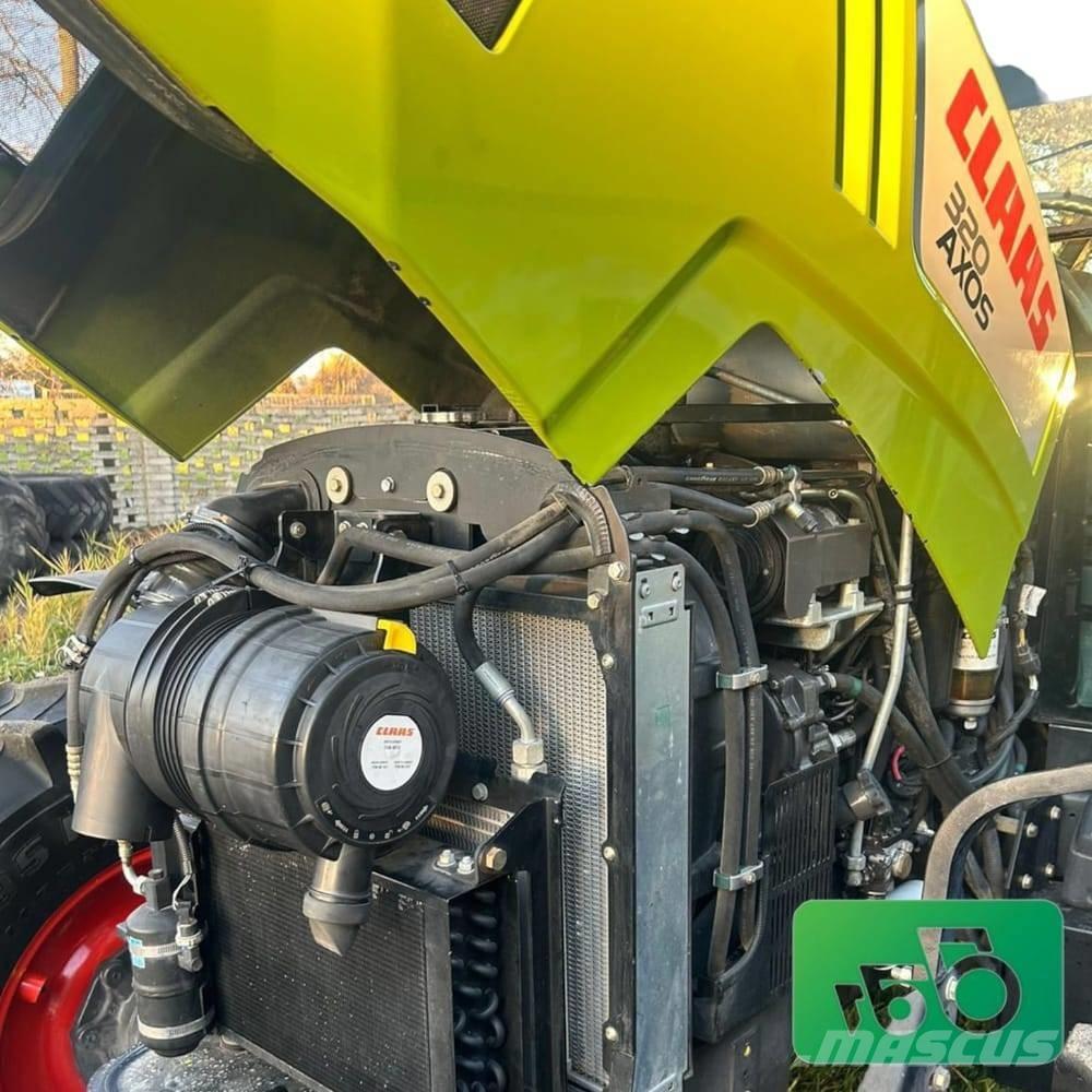 CLAAS Axos 320 Tractores