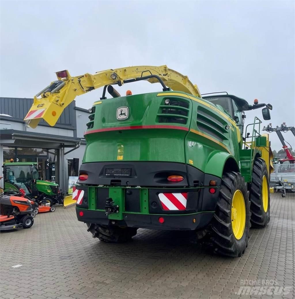John Deere 8400 i Picadoras de forraje autopropulsadas