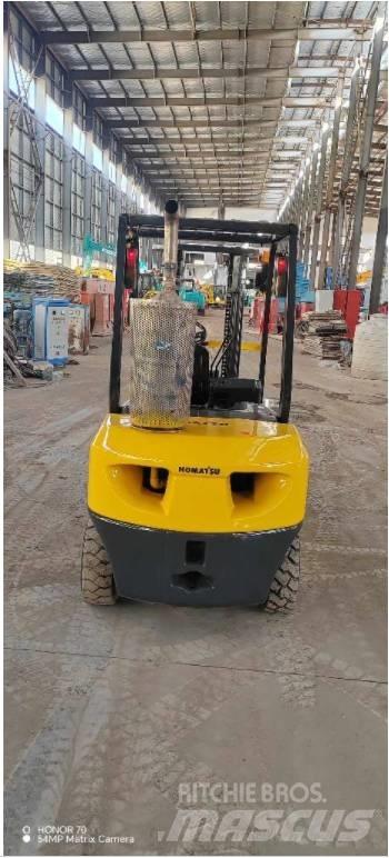 Komatsu FD 30 T-14 Carretillas diesel