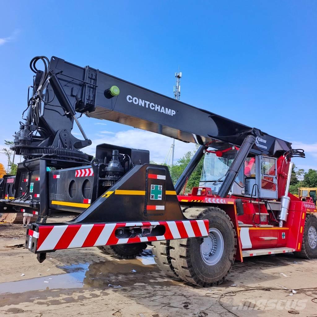 Kalmar DRF 450 Manipulador de contenedores