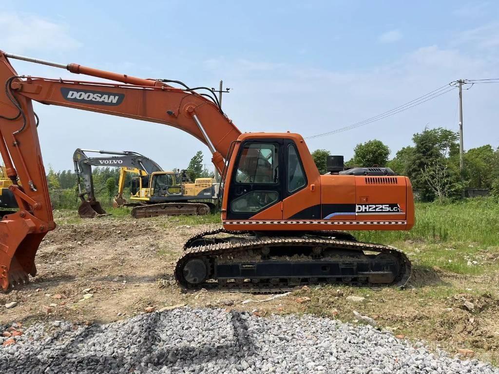 Doosan DH 300 Excavadoras de cadenas