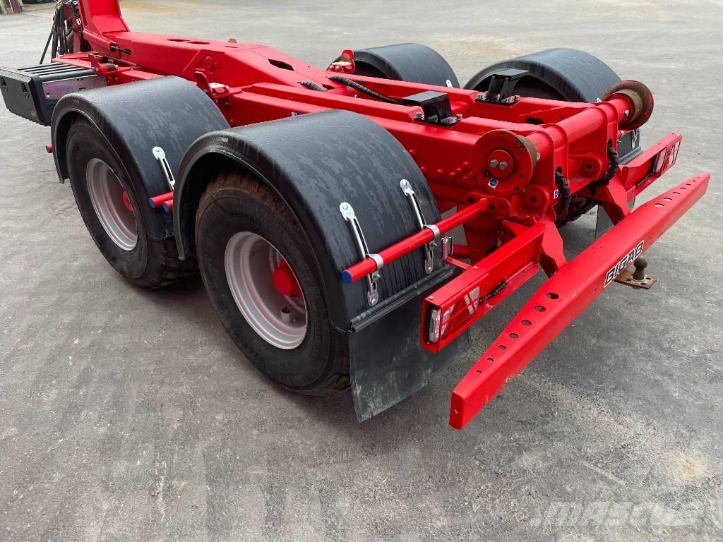 Bigab B 12 remolques con gancho elevador