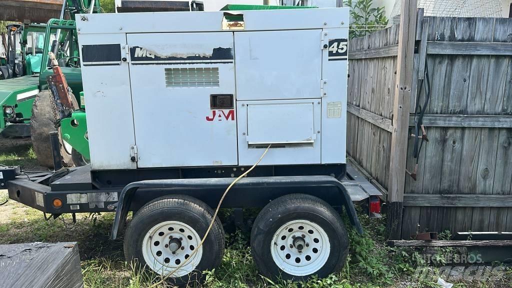 MultiQuip DCA 45 Generadores diesel