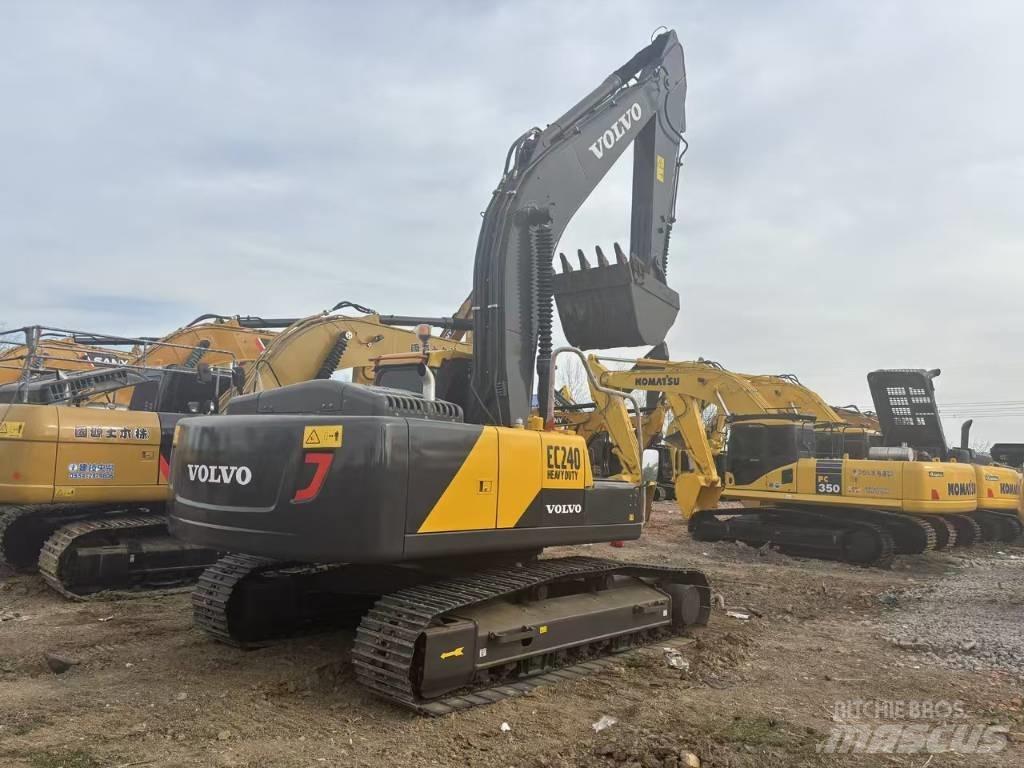 Volvo EC 240 Excavadoras de cadenas