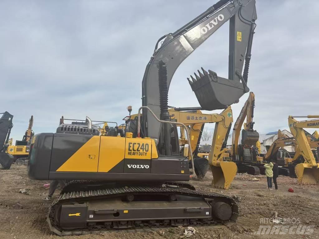 Volvo EC 240 Excavadoras de cadenas