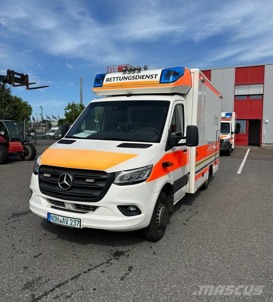 Mercedes-Benz 1000 Ambulancias