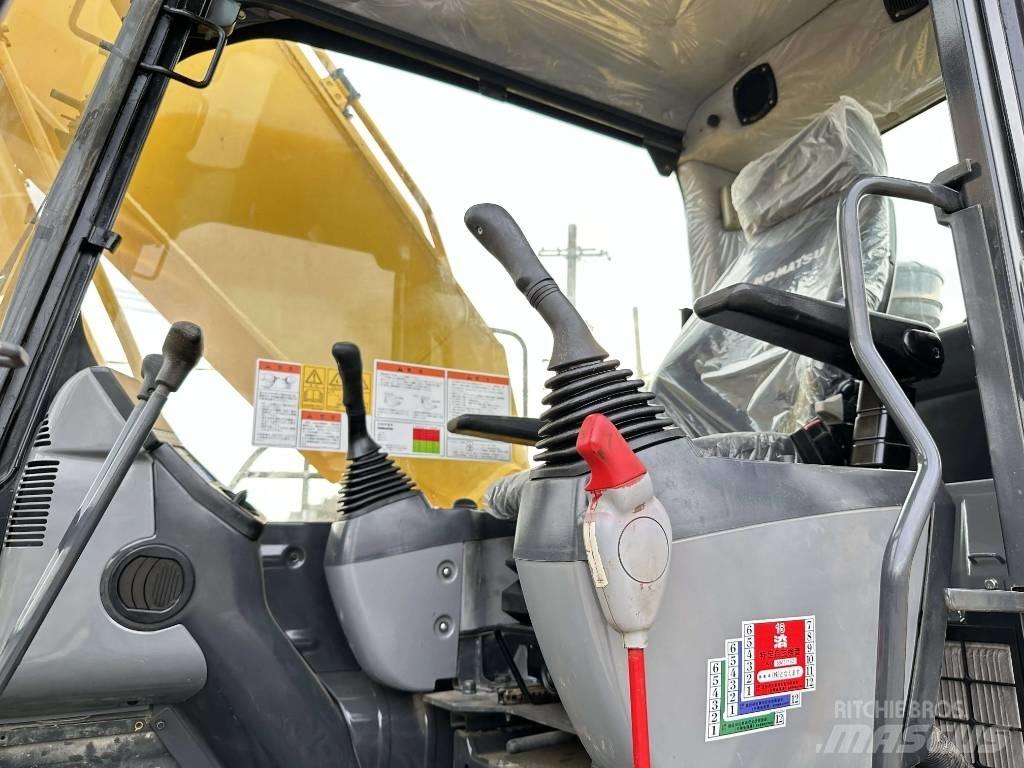 Komatsu PC 200-8 Excavadoras de cadenas