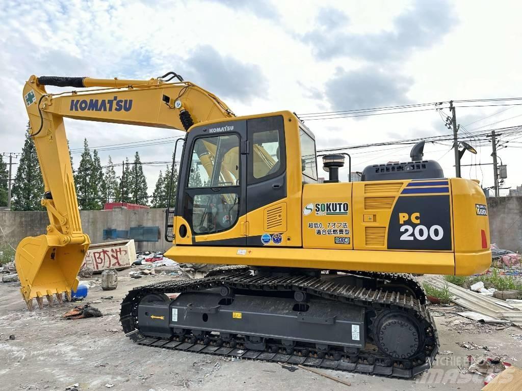 Komatsu PC 200-8 Excavadoras de cadenas