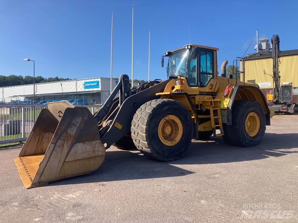 Volvo L 220 F Cargadoras sobre ruedas
