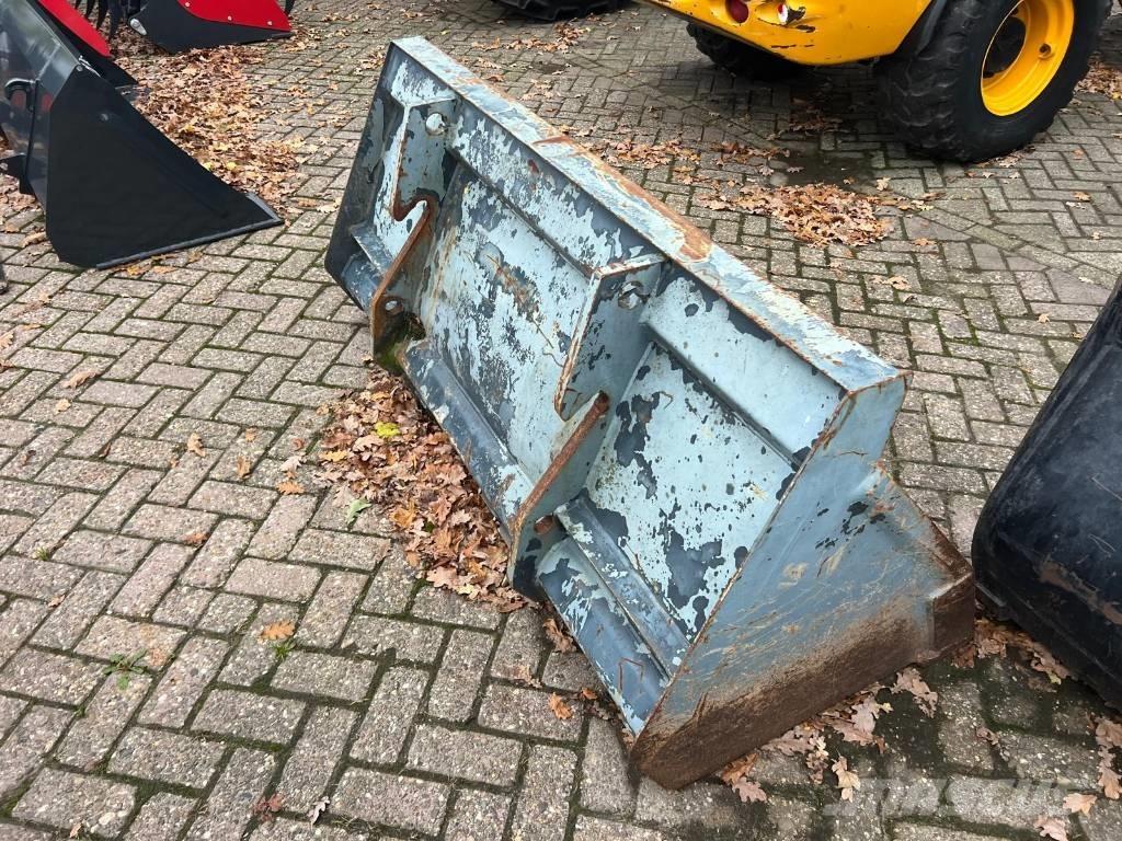 Kramer 318 Cargadoras sobre ruedas