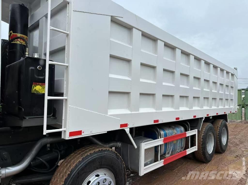 Howo 371hp 8X4 Camiones bañeras basculantes o volquetes