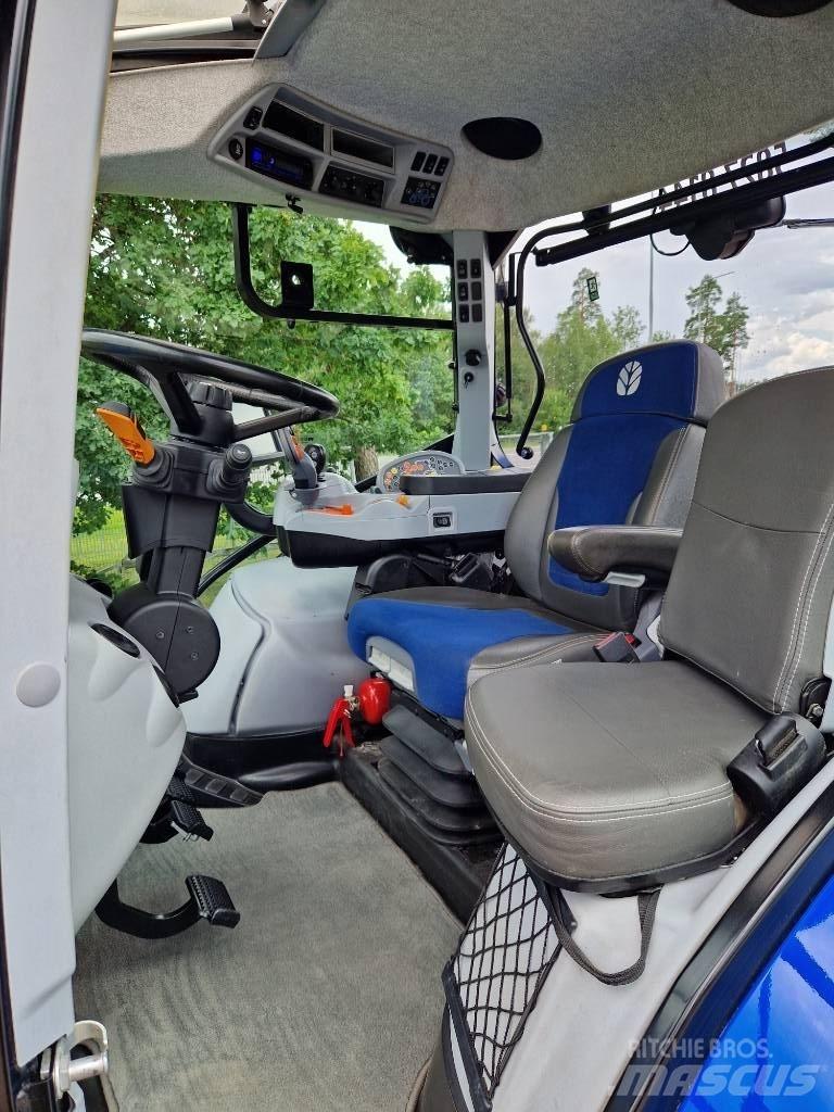 New Holland T 7.245 Tractores