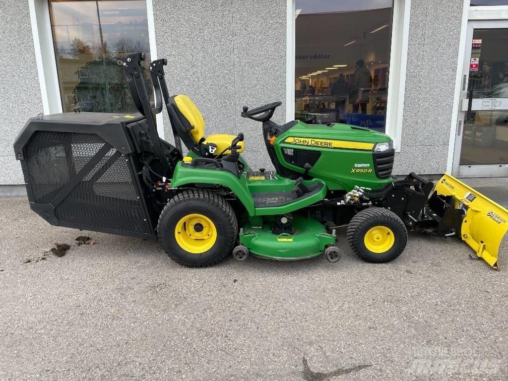 John Deere X 950 R Riding mowers