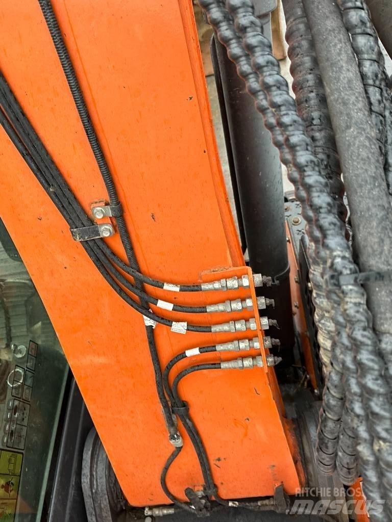 Doosan DX 140 LCR Excavadoras de cadenas