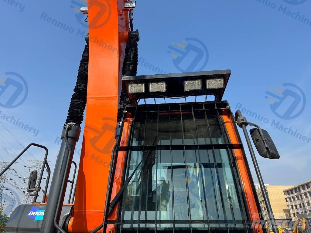 Doosan DX 300LC-9C Excavadoras de cadenas