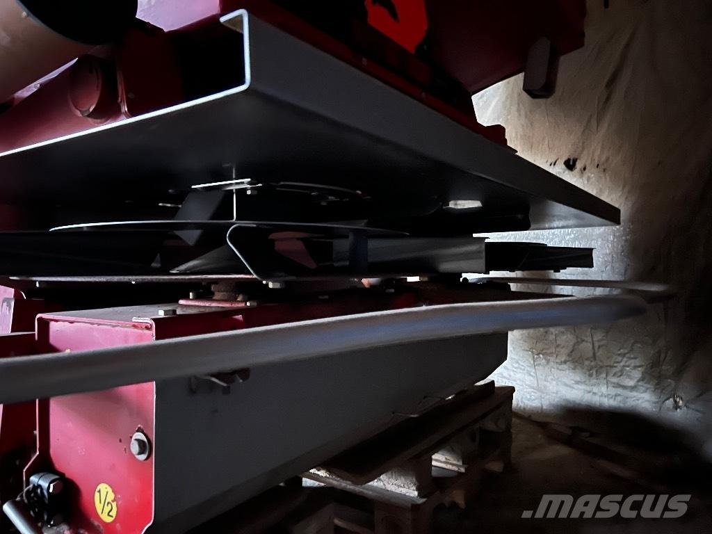Bredal F 2 Remolques esparcidores de estiércol