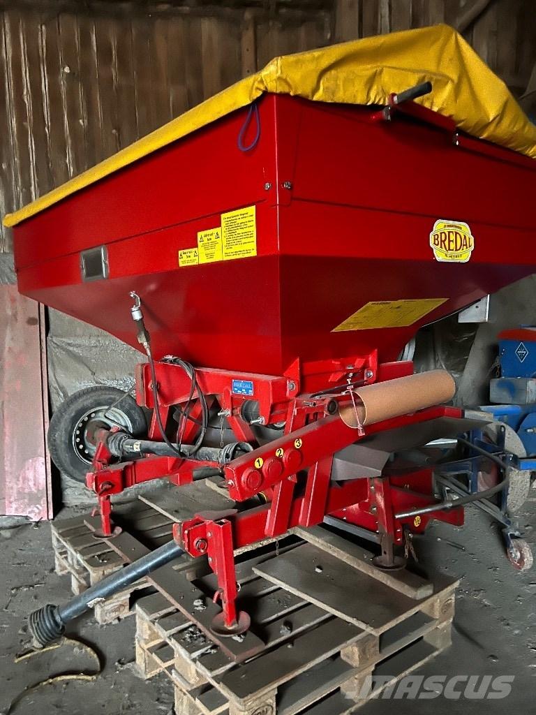 Bredal F 2 Remolques esparcidores de estiércol