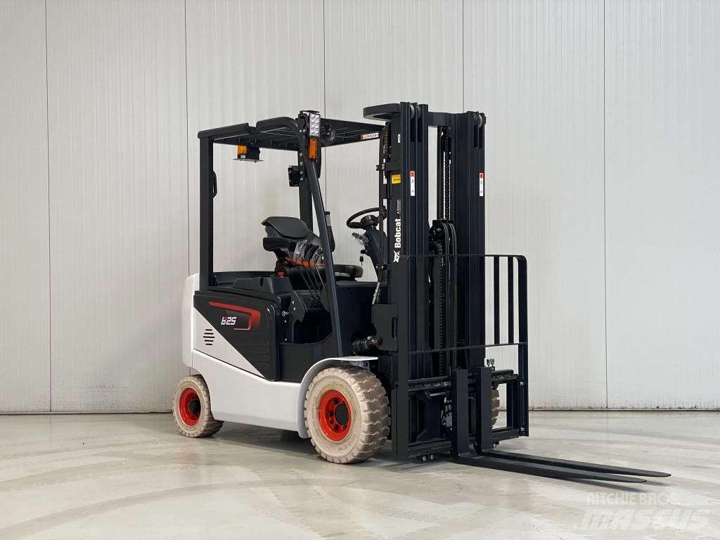Bobcat B25NS Carretillas de horquilla eléctrica