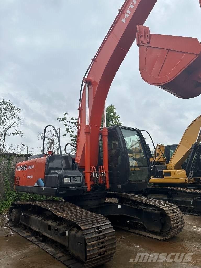 Hitachi ZX 200 Excavadoras de cadenas