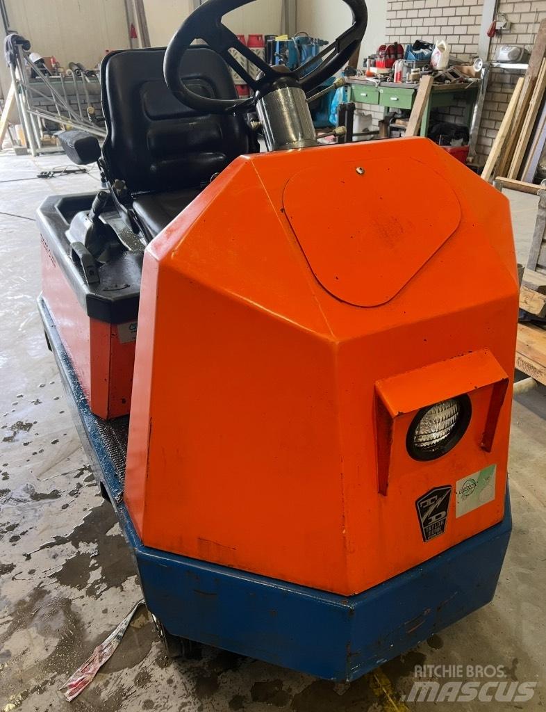 Taylor-Dunn C425 Cabeza tractora