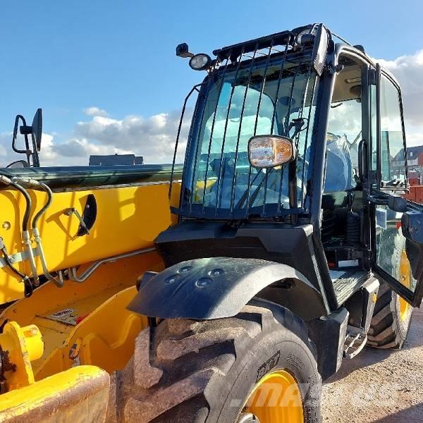 JCB 533-105 Carretillas telescópicas