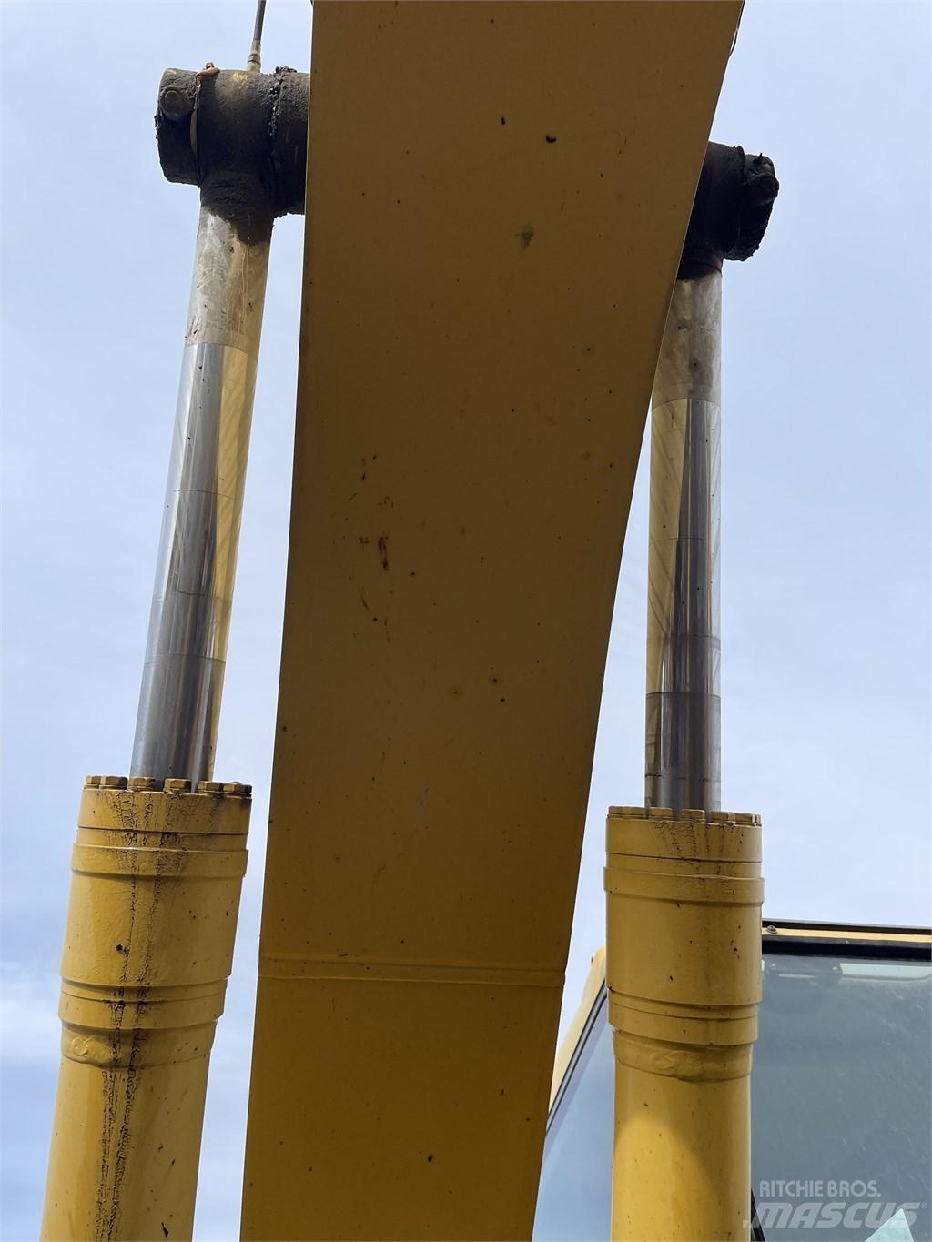 Komatsu PC 200 LC-7 Excavadoras de cadenas