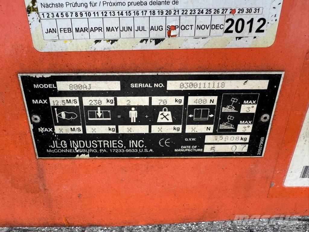 JLG 800 AJ Plataforma de trabajo articulada