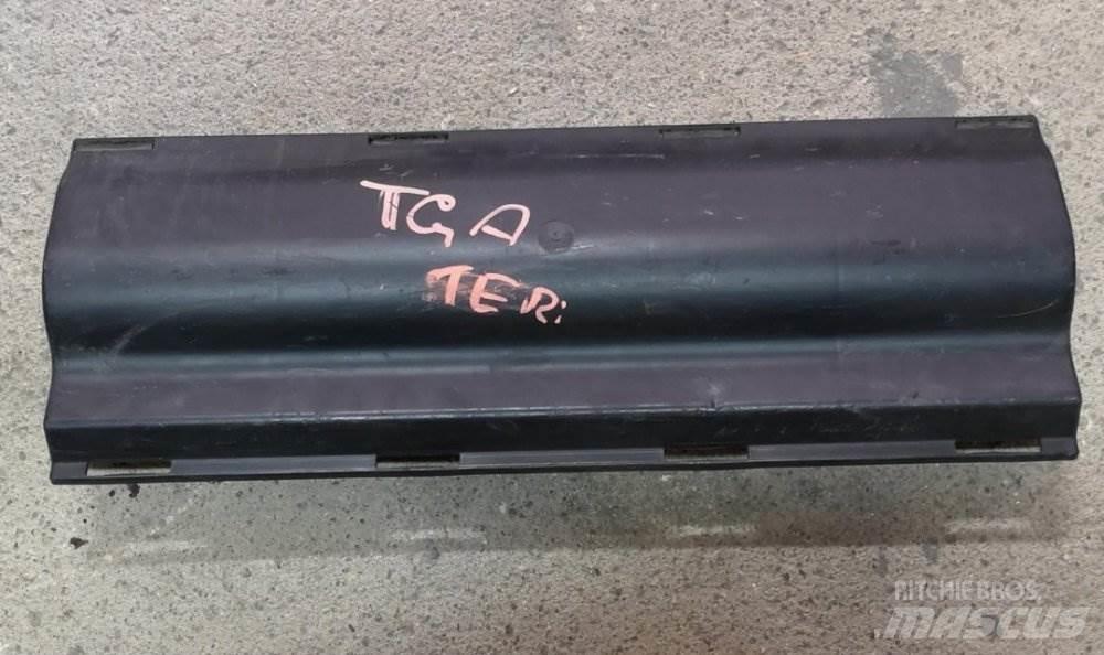 MAN TGX ROH KABINY Cabinas e interior