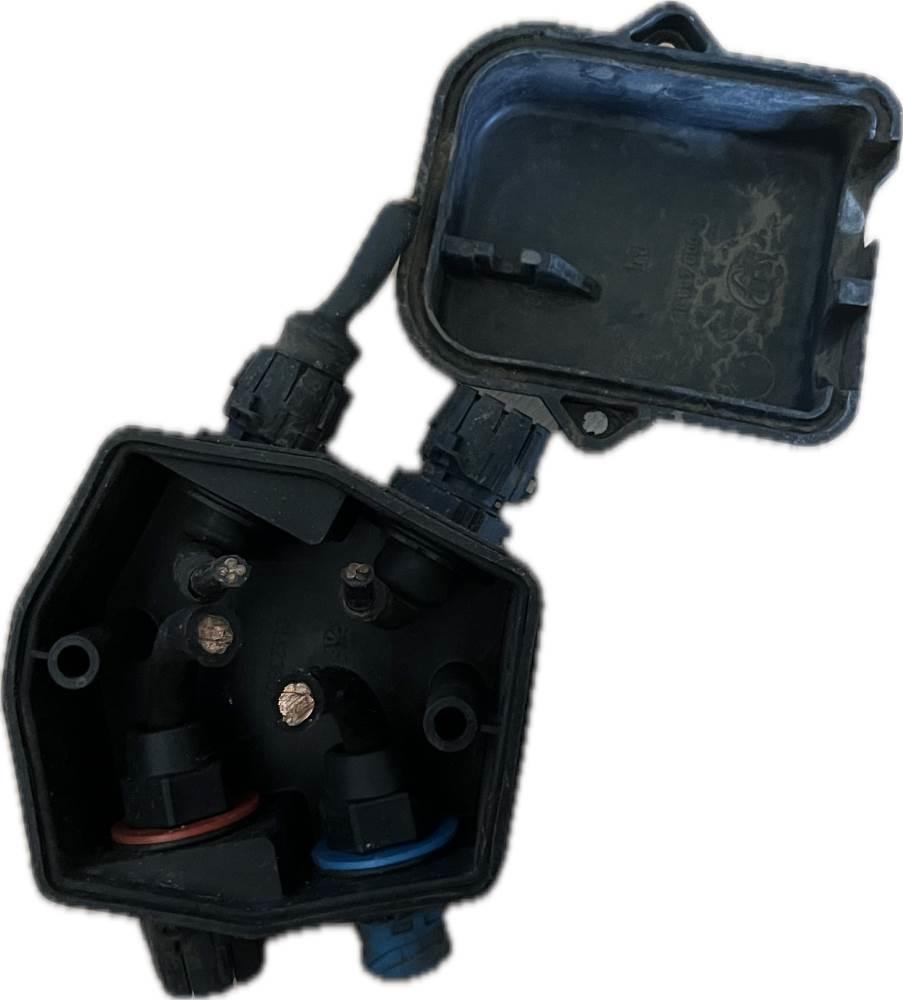  OVLADAČ ČELA DAF LF Transporte - Otros