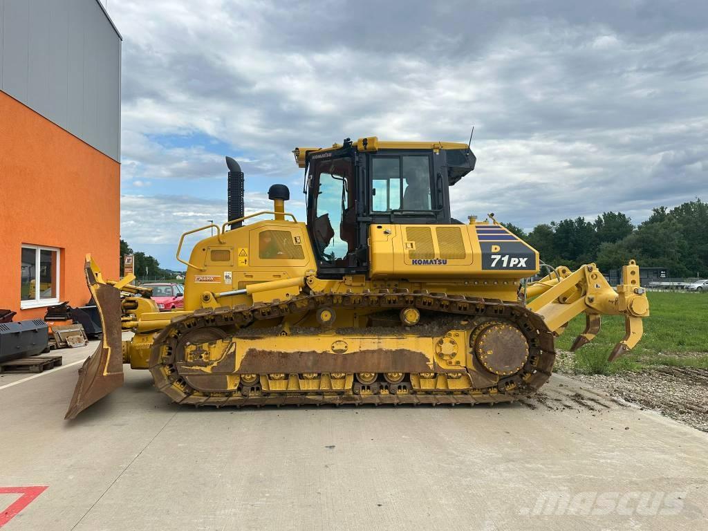 Komatsu D 71PX-24 E0 Buldozer sobre oruga