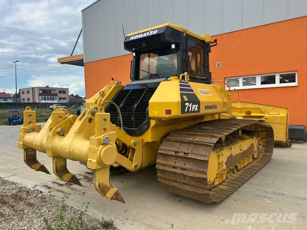 Komatsu D 71PX-24 E0 Buldozer sobre oruga