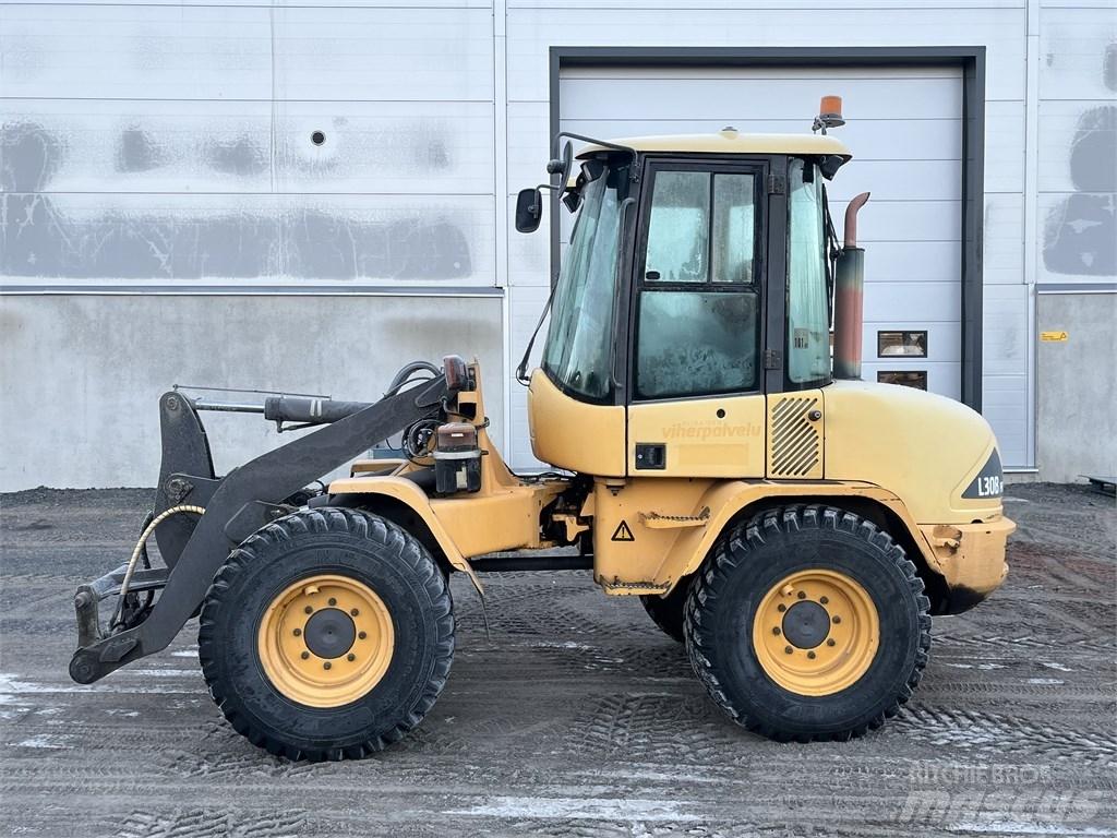 Volvo L 30 B Cargadoras sobre ruedas