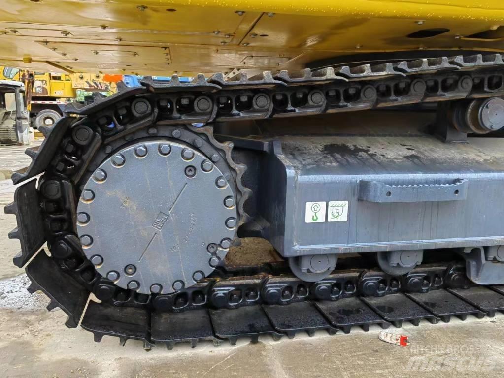 Komatsu PC 300-8 Excavadoras de cadenas