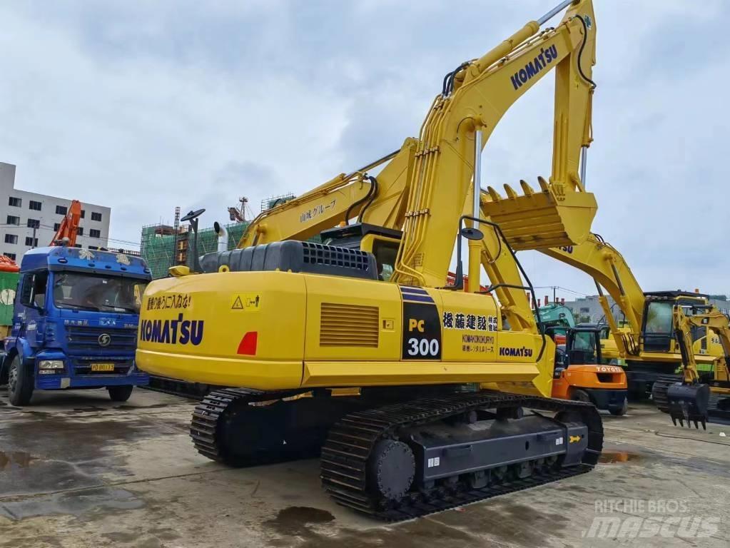 Komatsu PC 300-8 Excavadoras de cadenas