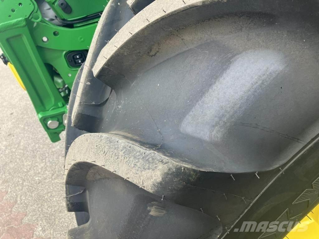 John Deere 6R215 Tractores